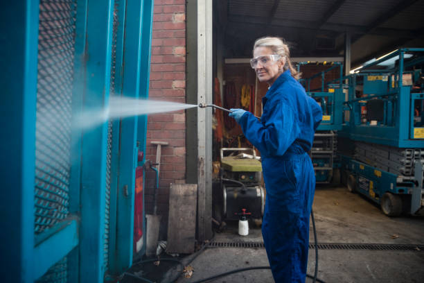 Best Rust Removal  in Saunders Lake, OR